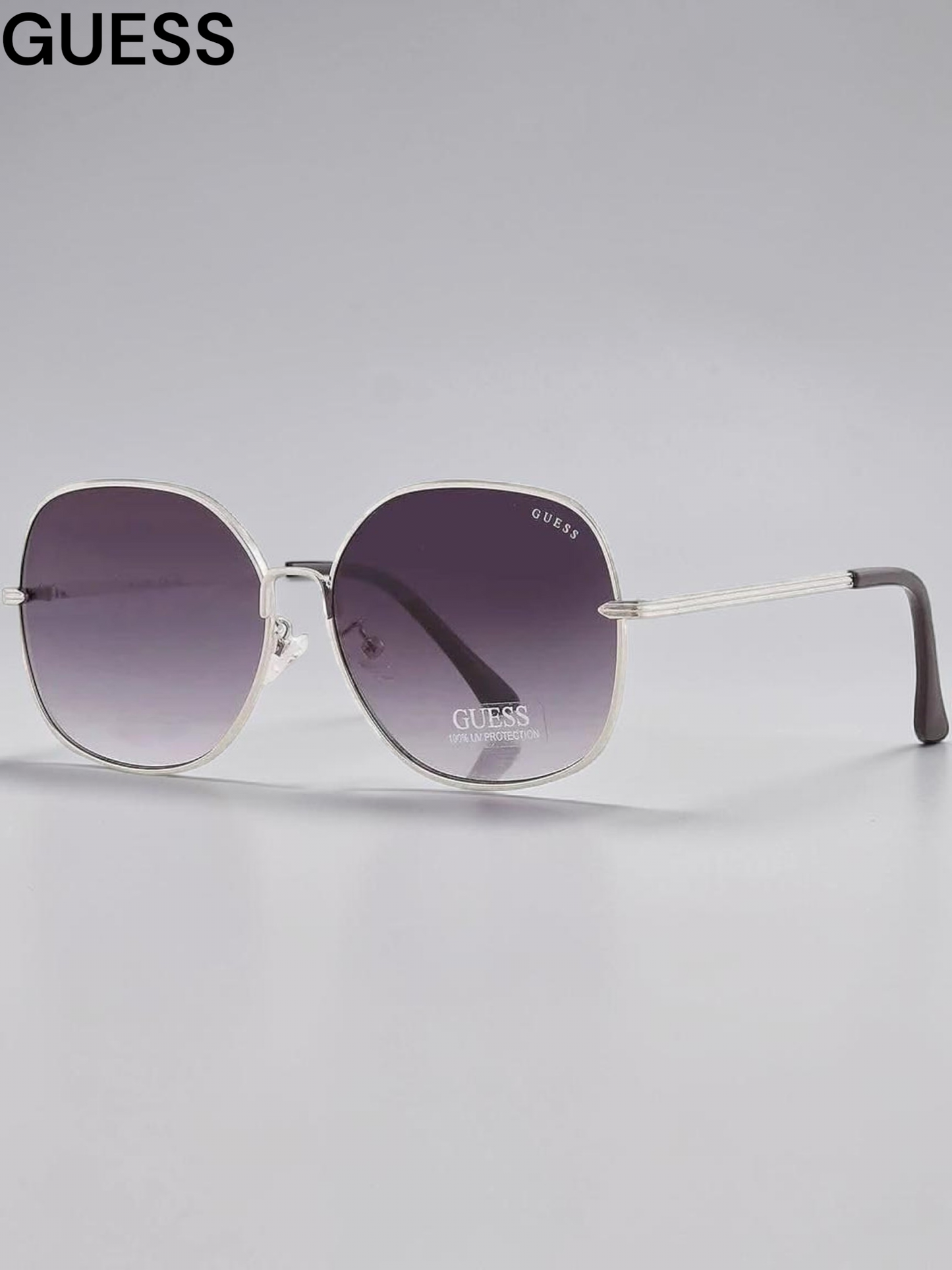 GUESS  GF0385 Round Sunglasses