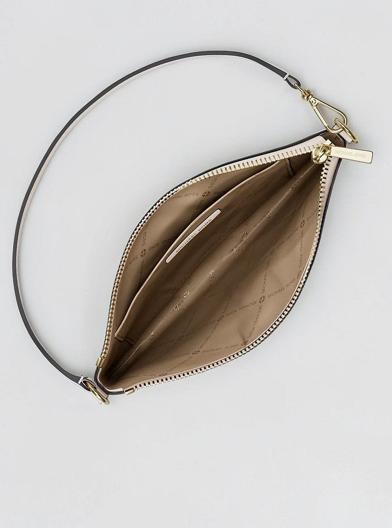 Michael Kors Jet Set Travel Signature Logo and Smooth Wristlet,35F6GTVW5V