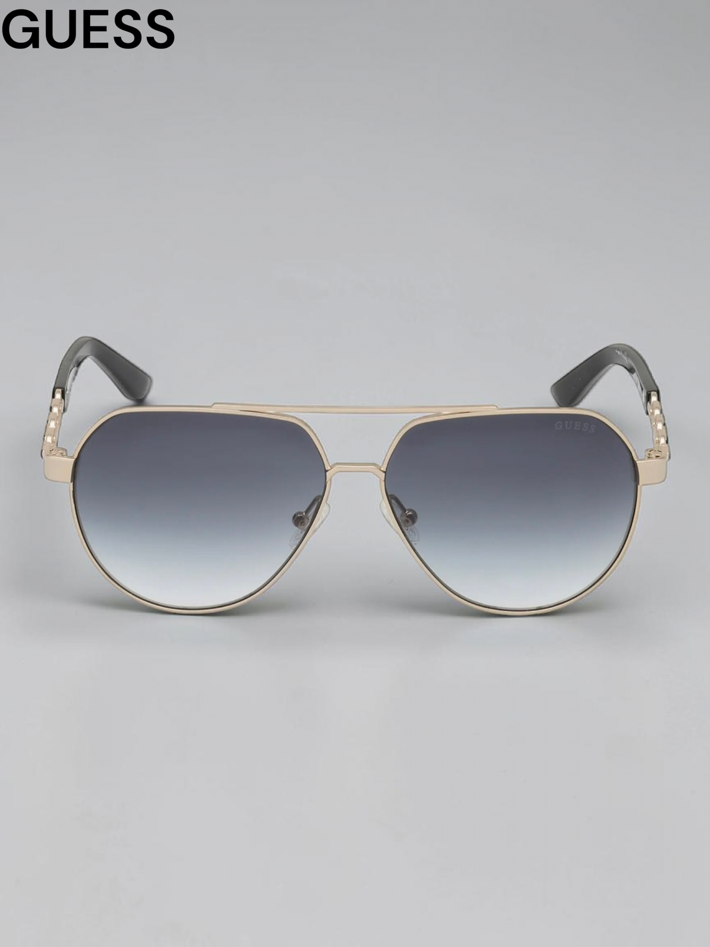 Guess 59mm Navigator Sunglasses