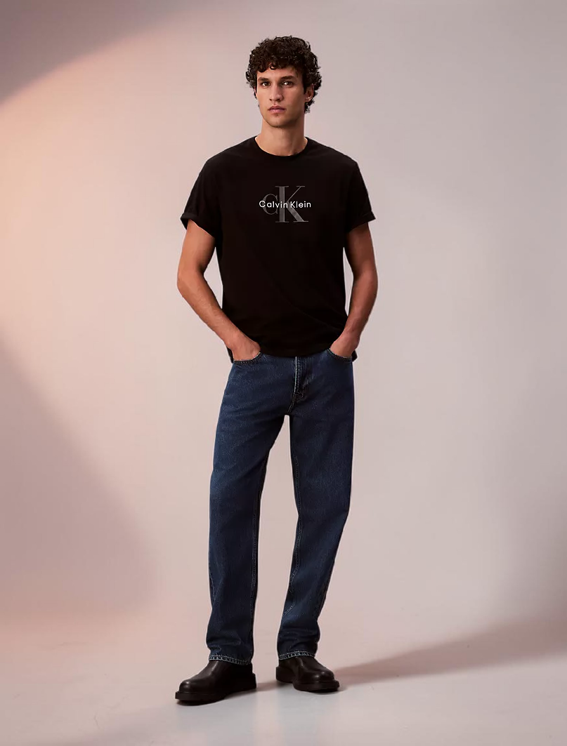 Monologo Tee