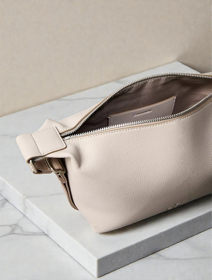 C.K Ultralight Shoulder Bag 4K3131G