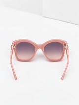 Immediate Guess 
Gradient  Butterfly Ladies Sunglasses
Item No. GU00197
