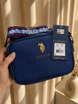 Immediate CLASSIC ZIP CROSSBODY BAG
27A228-AA00A