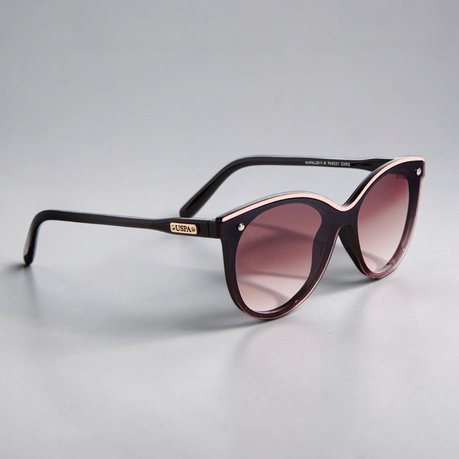 LADIES CAT-EYE SHIELD SUNGLASSES
SKU: PA5031-0000A