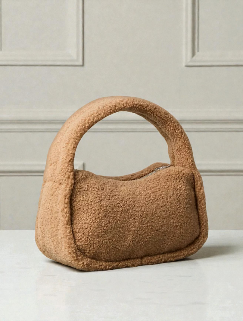 C.K Sherpa Shoulder Bag 4K3005G