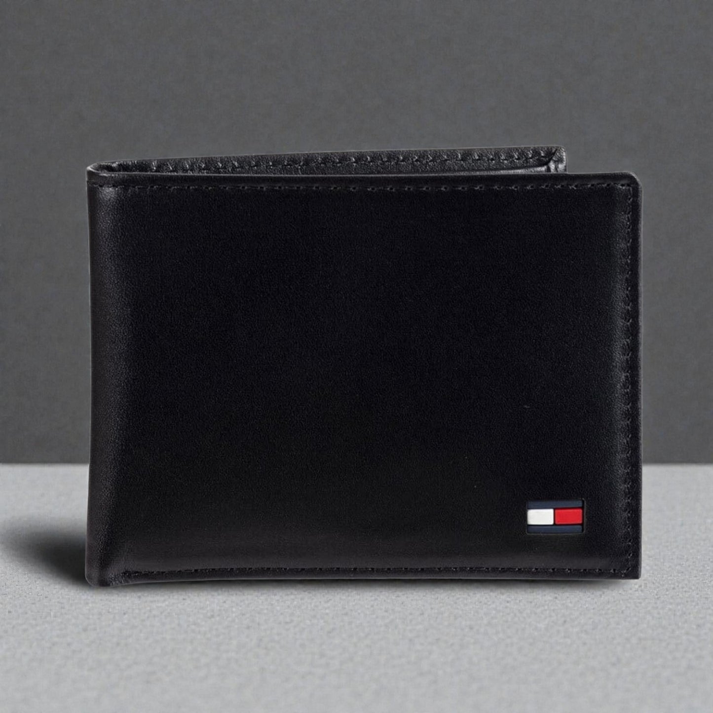 Tommy Hilfiger Men's Passcase Wallet with Removable ID Window