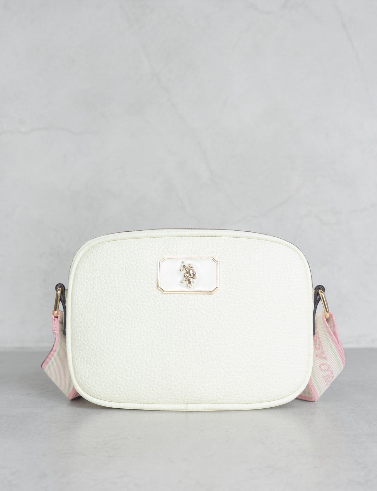 ENAMEL PLATE CLASSIC ZIP CROSSBODY BAG Serial 27V0087-AA00A