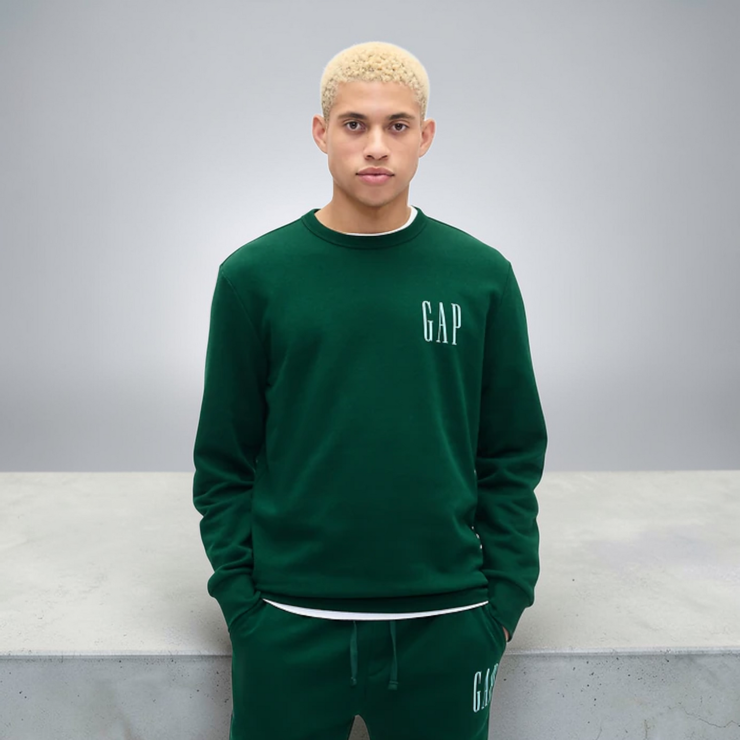 Gap Logo Sweatshirt