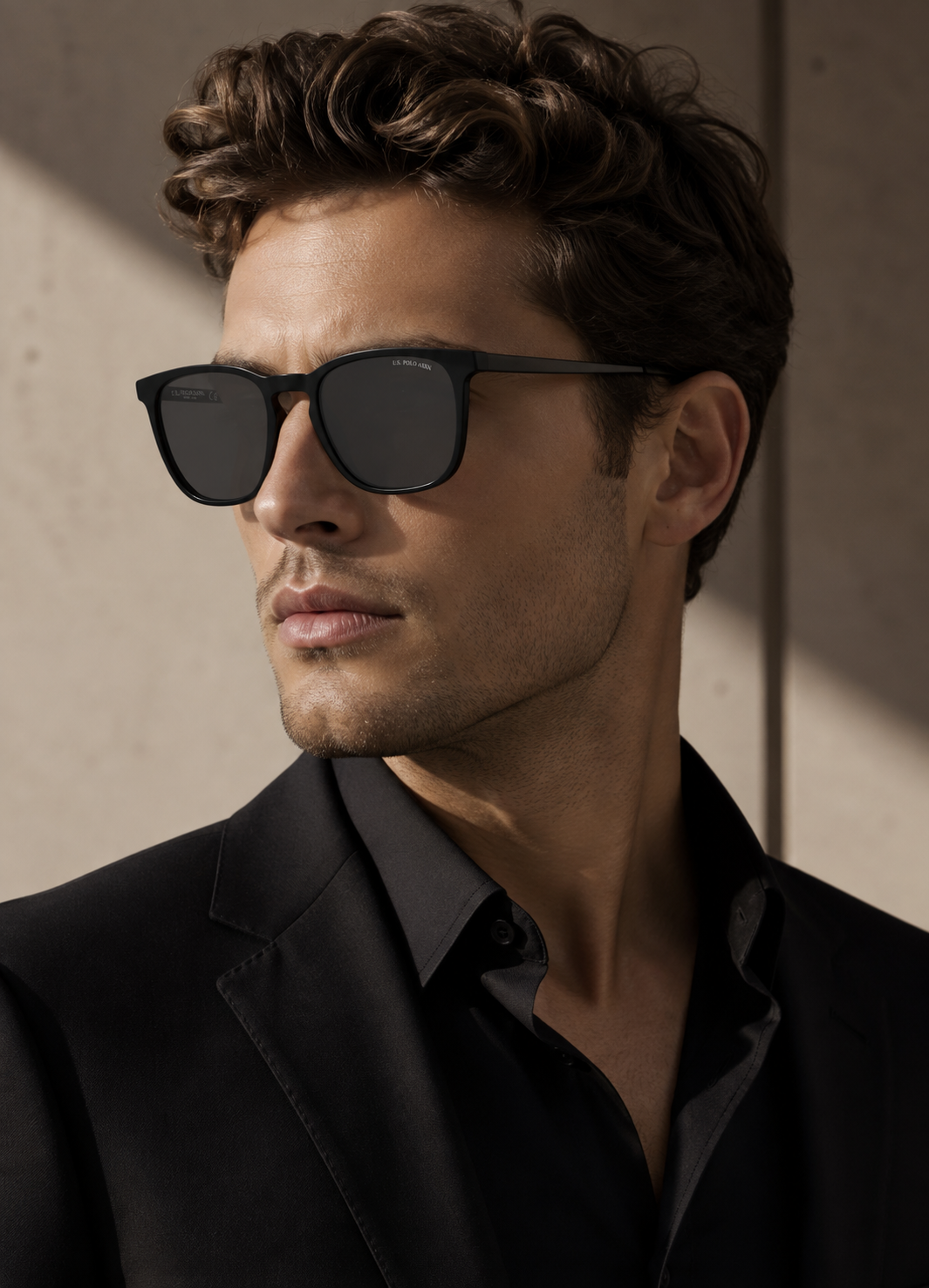 Immediate MINIMALIST KEYHOLE SUNGLASSES
Serial PA3105-0000A