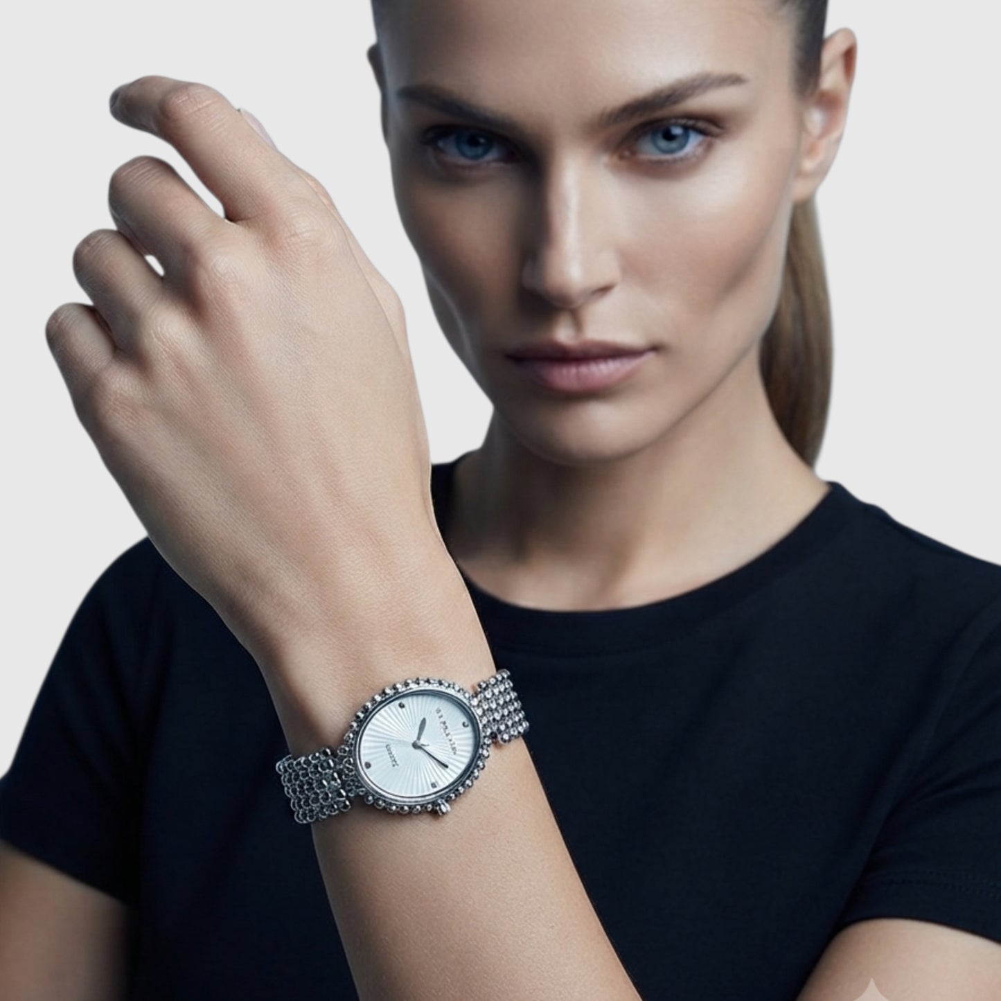 LADIES OVAL FACE SILVER ANALOG WATCH,USC40693UO-0000A