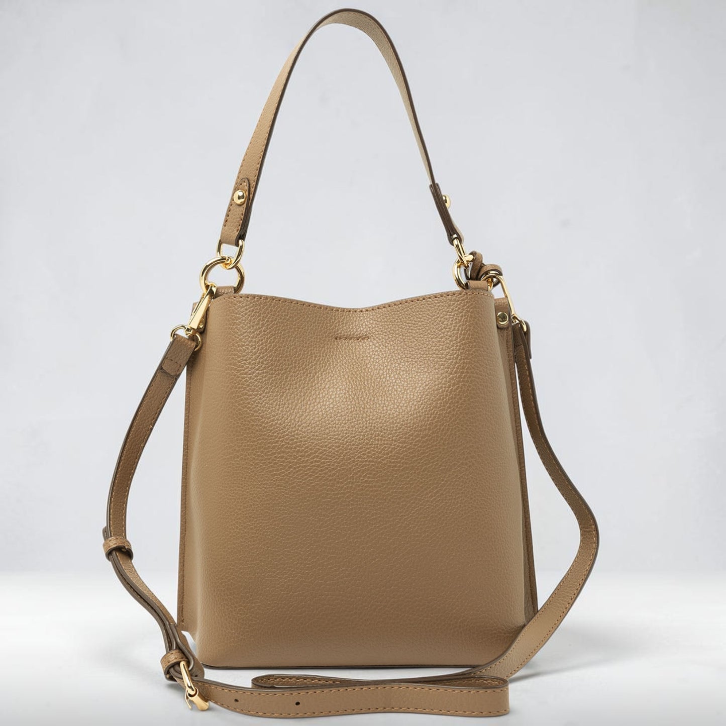 SOLID BUCKET BAG WITH CROSSBODY STRAP,27A348-AA00A