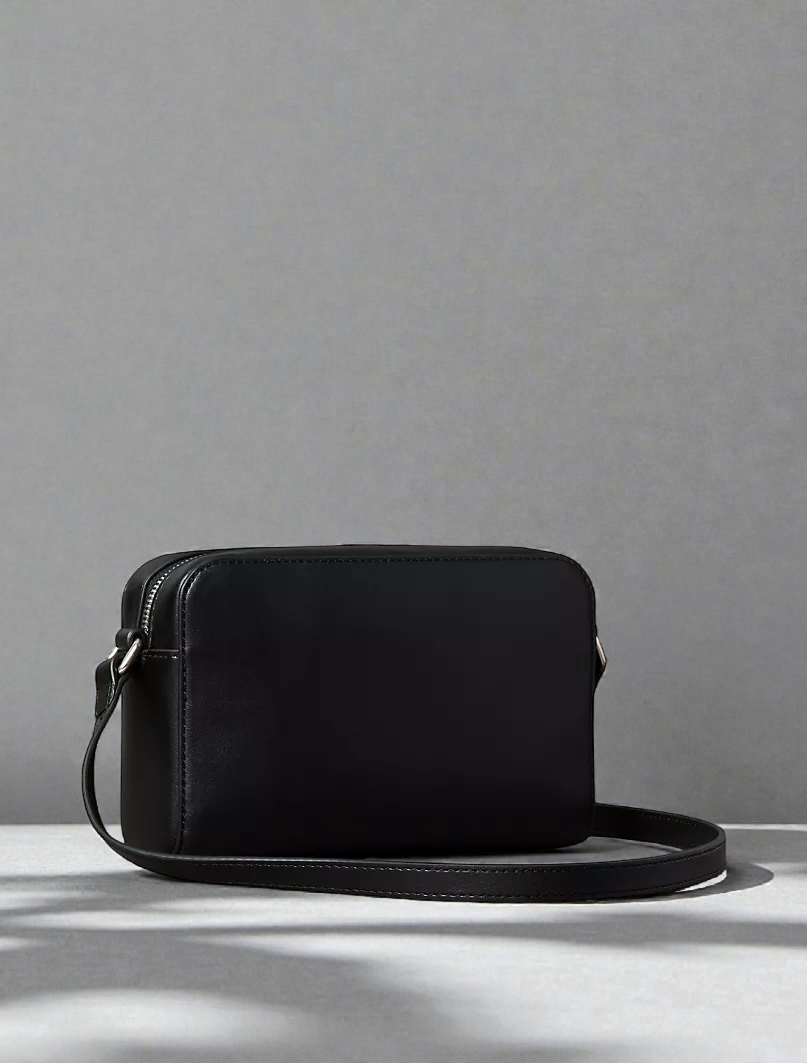 C.K Sculpted Impression Camera Bag 4K3036G