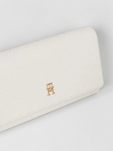 Immediate Tommy Hilfiger Icon Embossed Flap Wallet Serial AW0AW18593AEO
