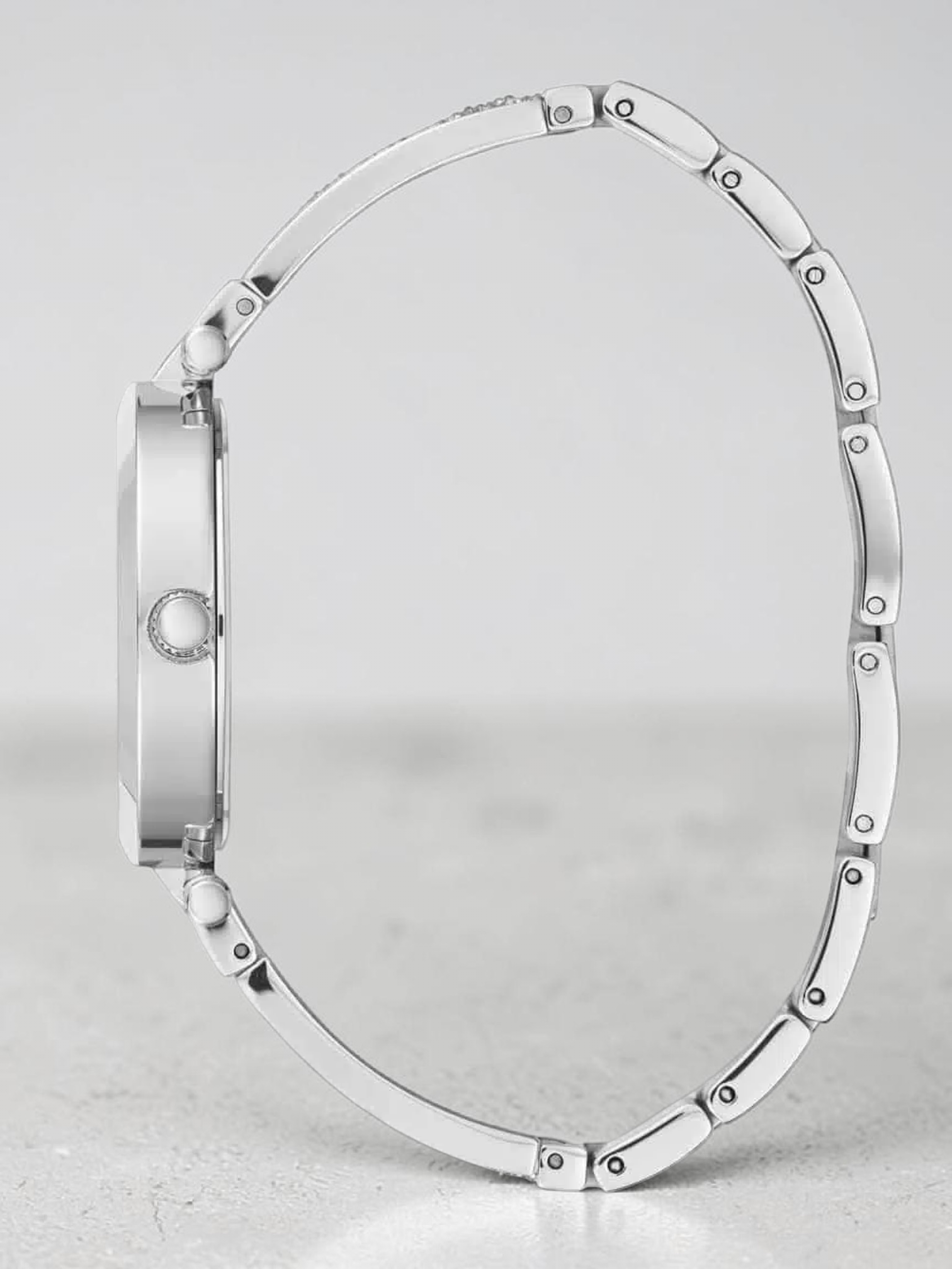Immediate Guess Watch For Women W1288L1