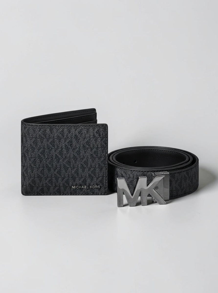 Michael Kors Signature Logo Wallet and Reversible Belt Gift Set,36F5LGFN9B