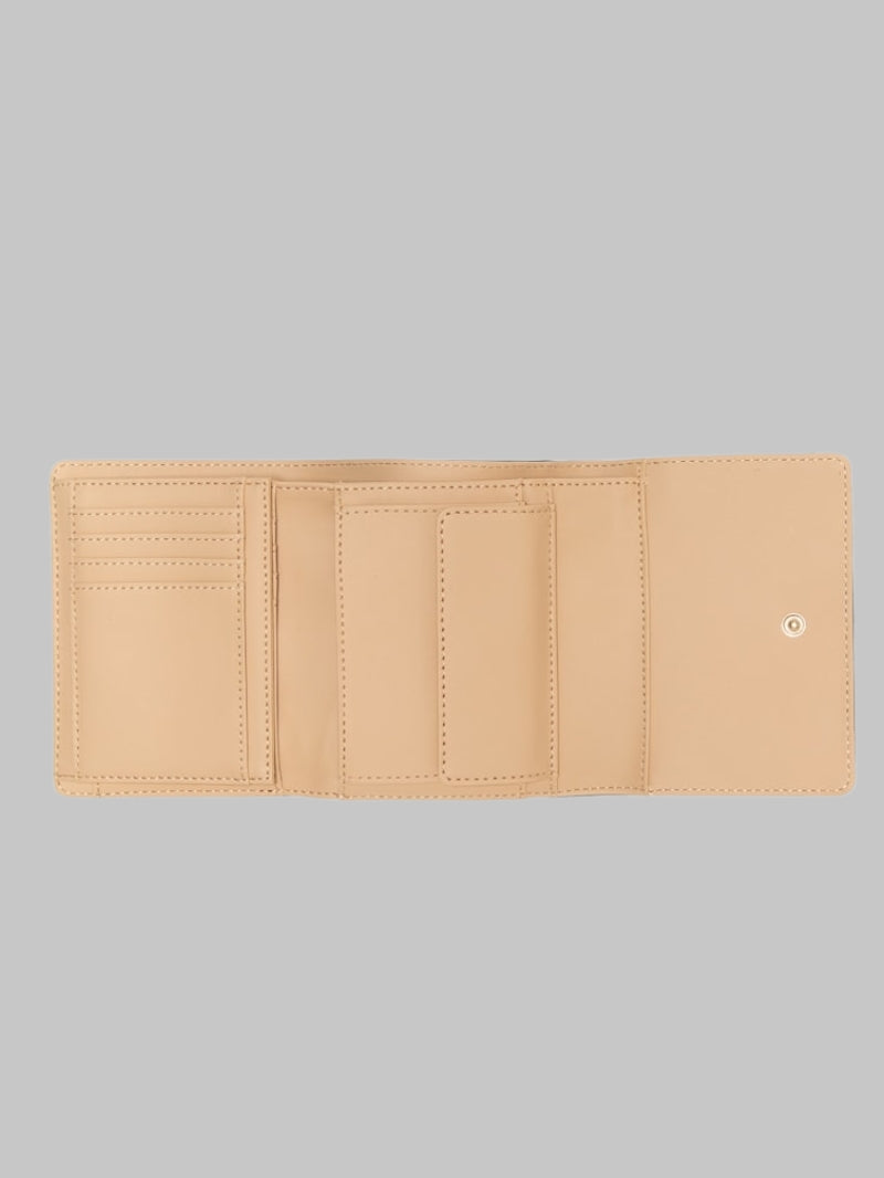 Zakaria Debossed Logo Trifold