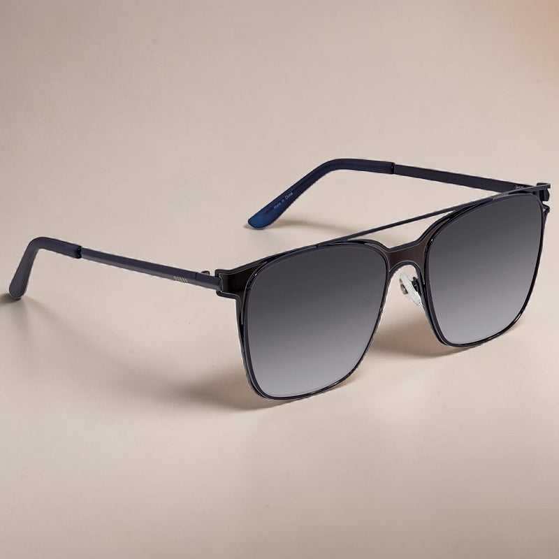 Guess
Grey Gradient Square Ladies Sunglasses
Item No. GF0185 91B 55