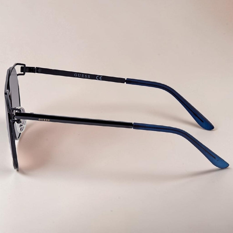 Guess
Grey Gradient Square Ladies Sunglasses
Item No. GF0185 91B 55